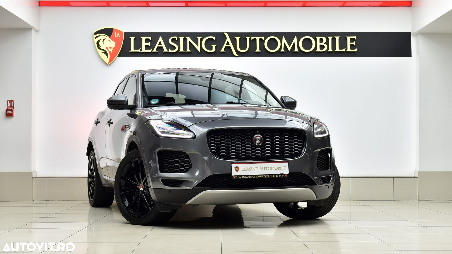 Jaguar E-Pace D240 AWD SE - 3