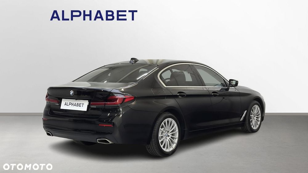 BMW Seria 5 520d xDrive MHEV Sport - 7