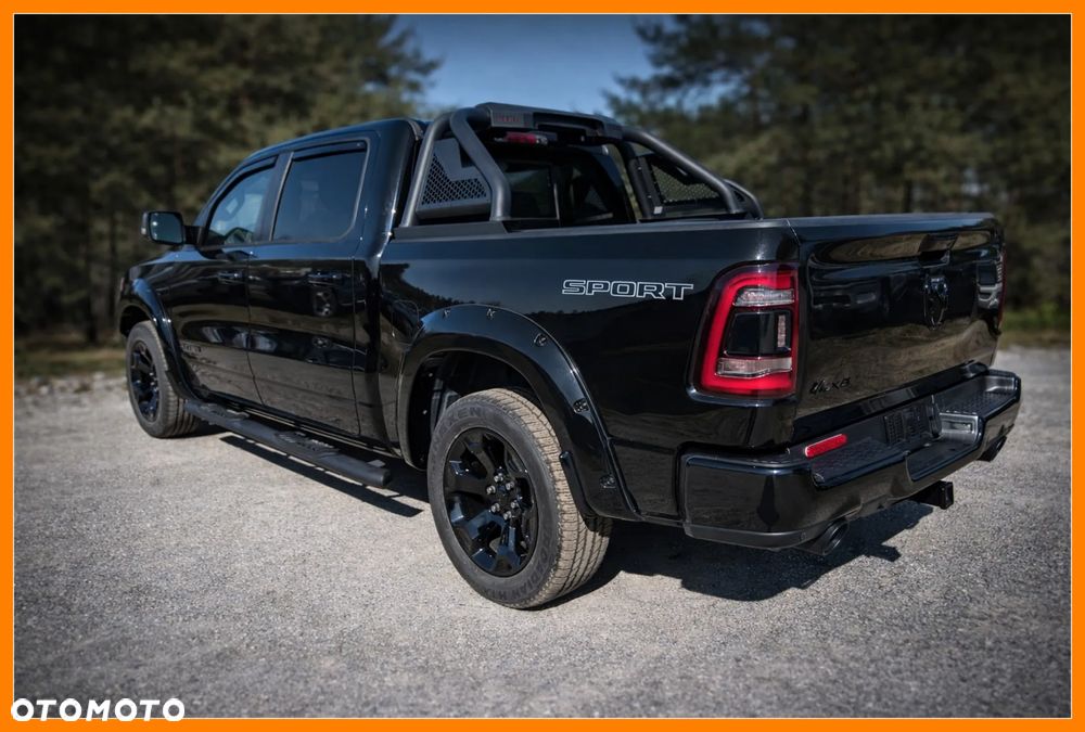 RAM 1500 Crew Cab Shortbed Limited - 3