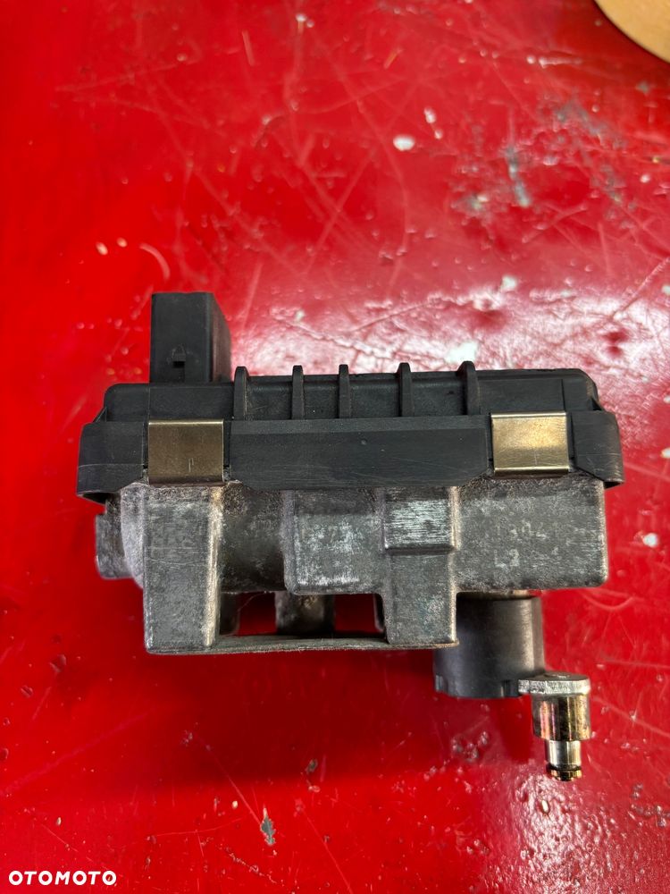 NASTAWNIK TURBO TURBINY 6NW009550 G 77 - 3