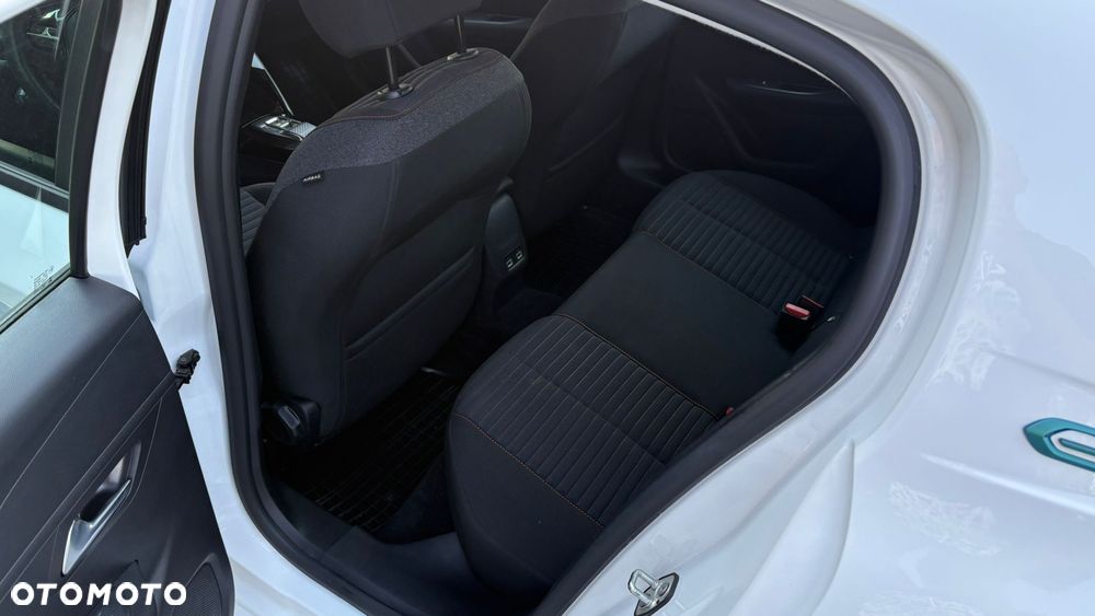 Peugeot 208 Elektromotor 136 Active - 13