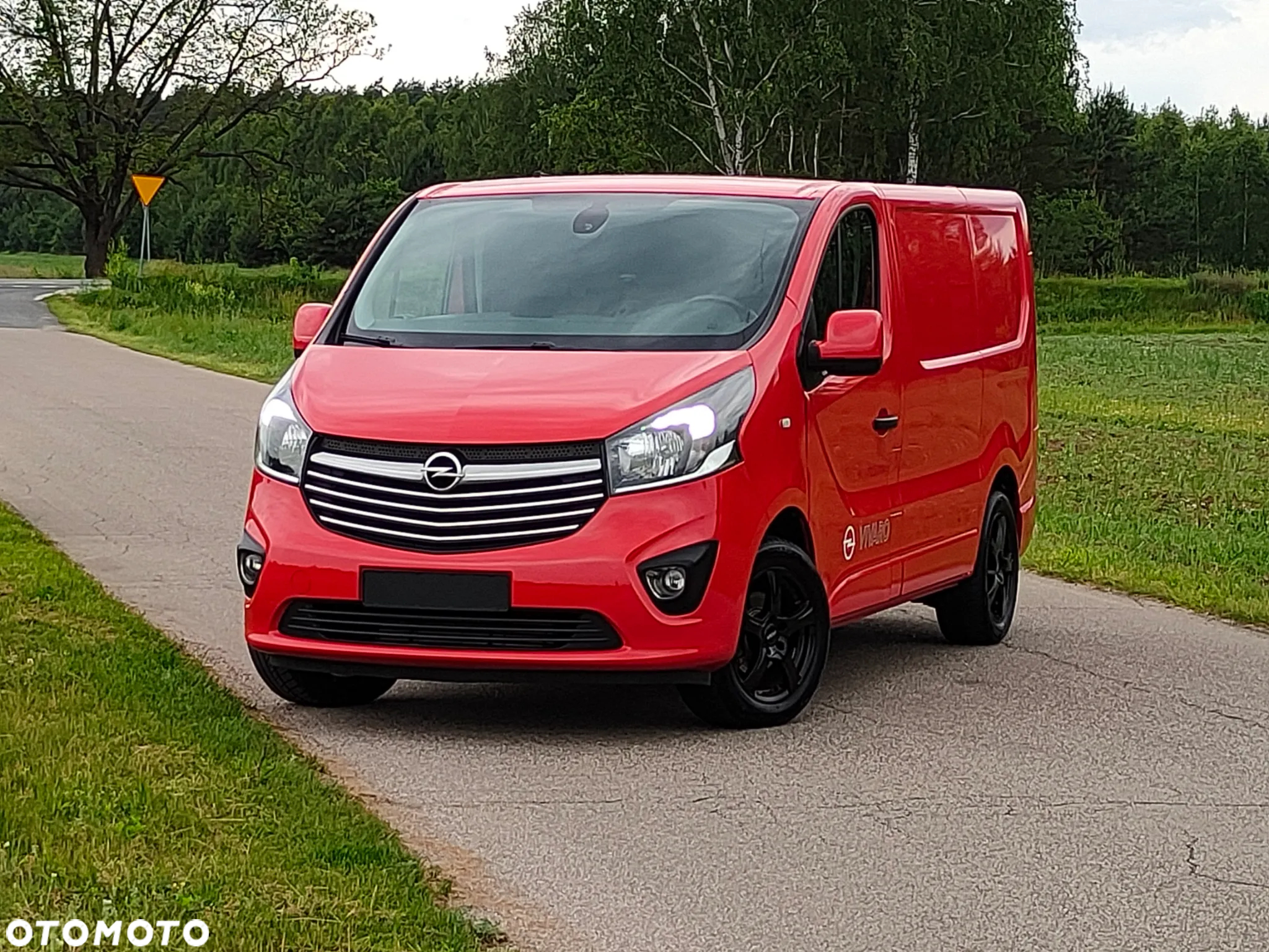 Opel Vivaro - 2