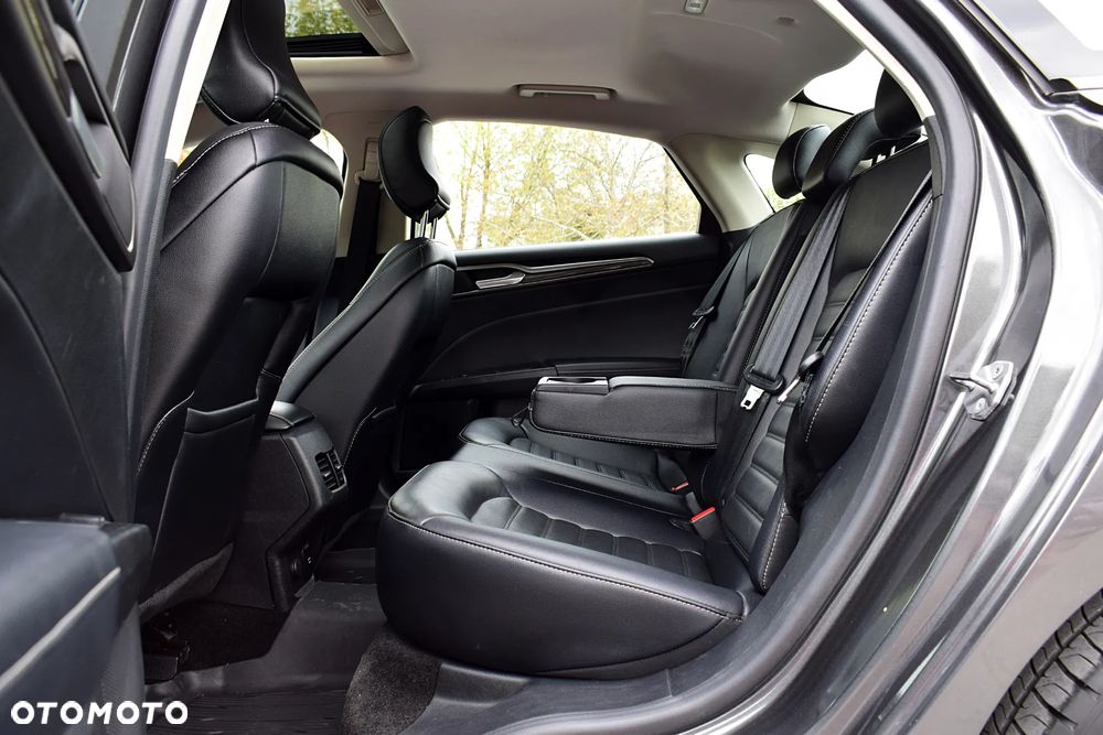 Ford Fusion 2.0 EcoBoost Titanium - 7
