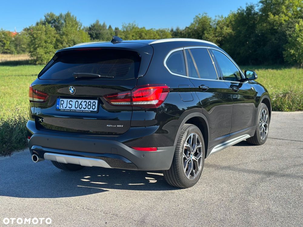 BMW X1 sDrive18i xLine - 12