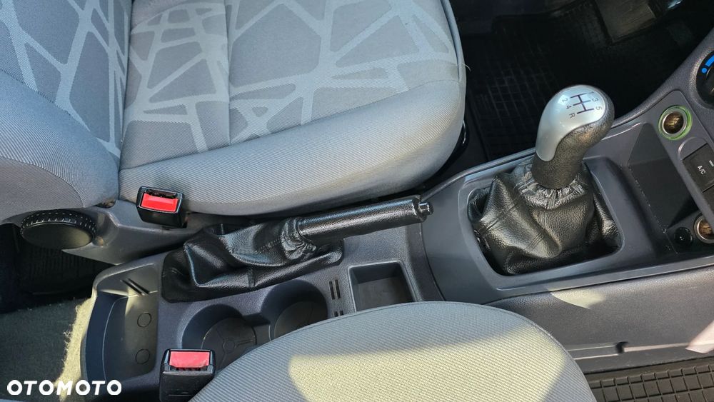 Ford Connect Tourneo - 8