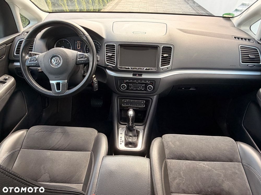 Volkswagen Sharan 2.0 TDI DSG Blue Motion Highline - 12
