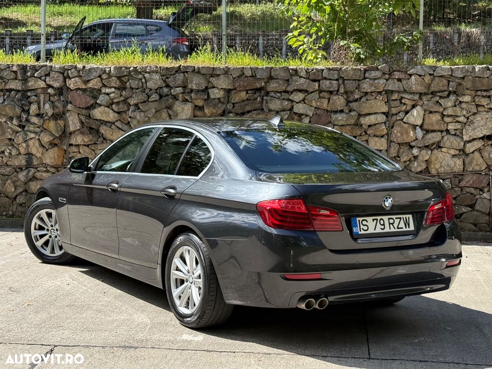 BMW Seria 5 520d Aut. - 3