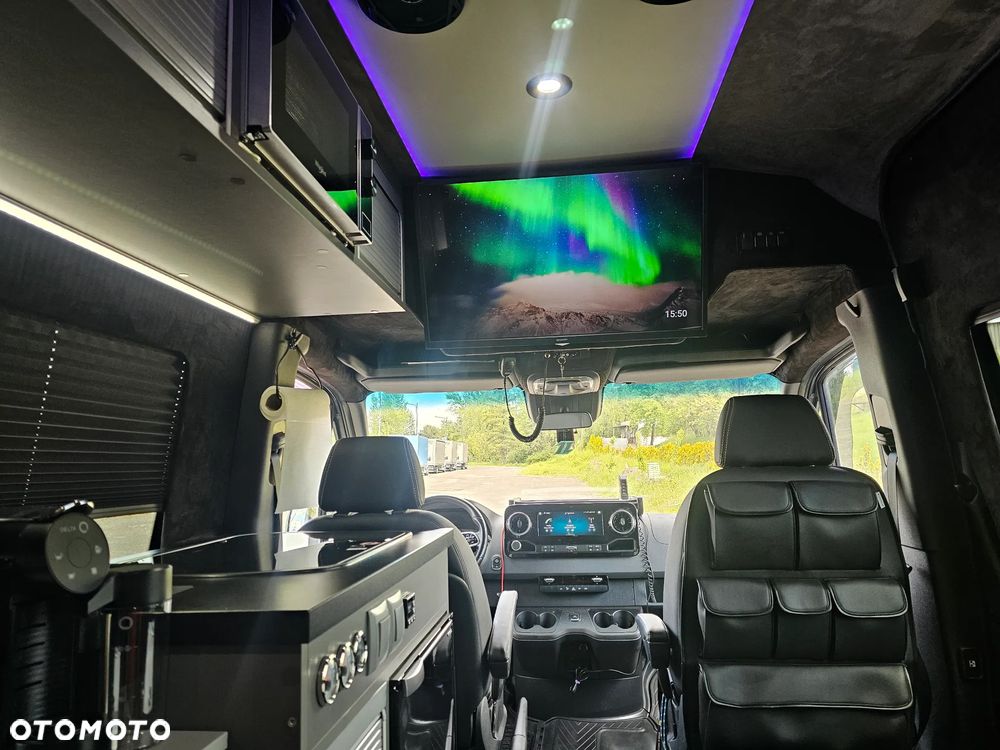 Mercedes-Benz SPRINTER - 29