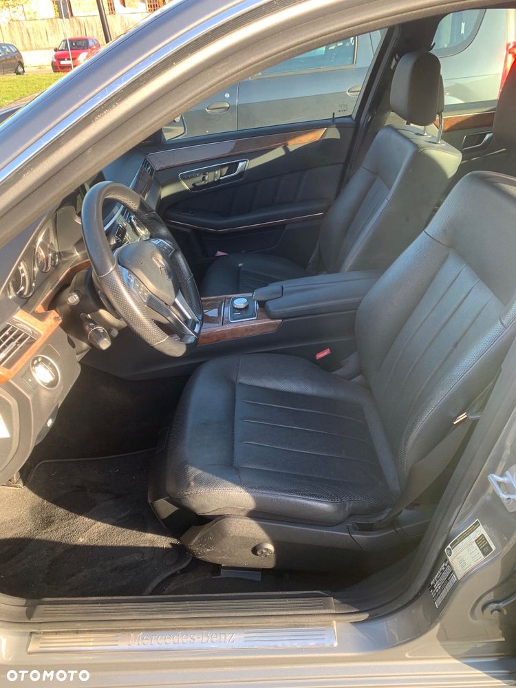 Mercedes-Benz Klasa E - 8