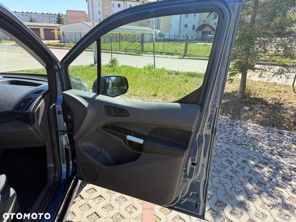 Ford Tourneo Connect Grand 1.5TDCi Start/Stop Titanium - 28