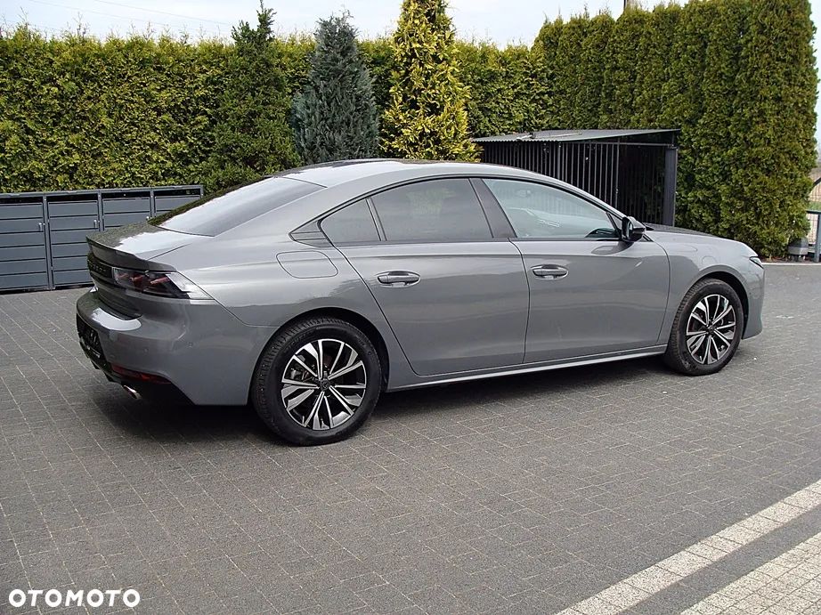 Peugeot 508 PureTech PHEV 225 Allure S&S e-EAT8 - 4