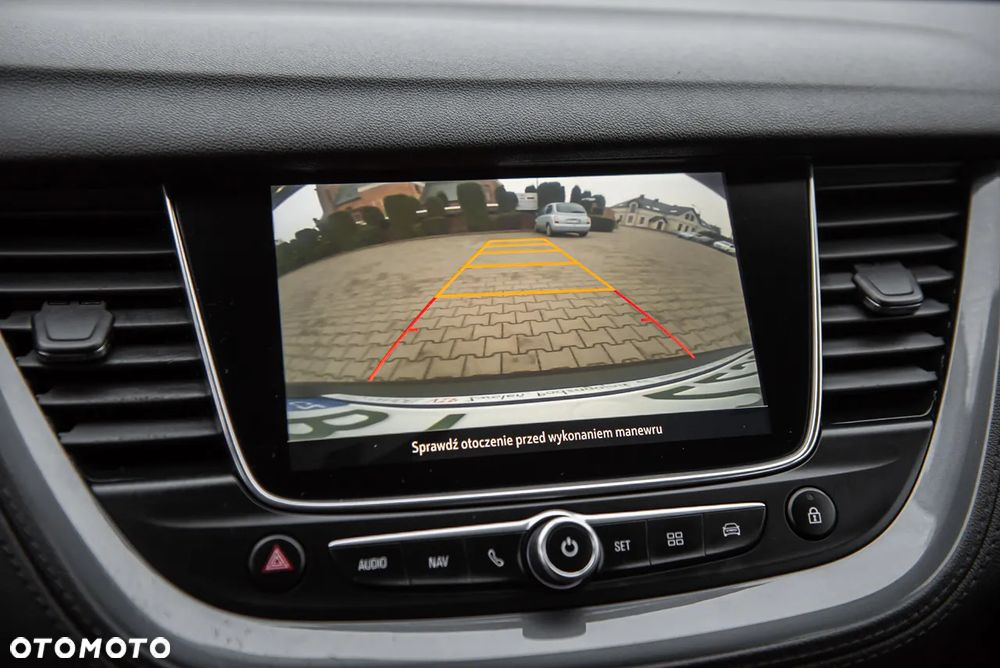 Opel Grandland X 1.2 Start/Stop Business Edition - 22