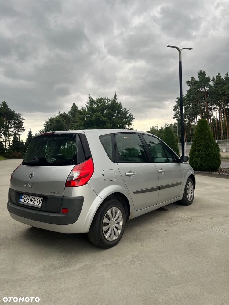 Renault Scenic - 4