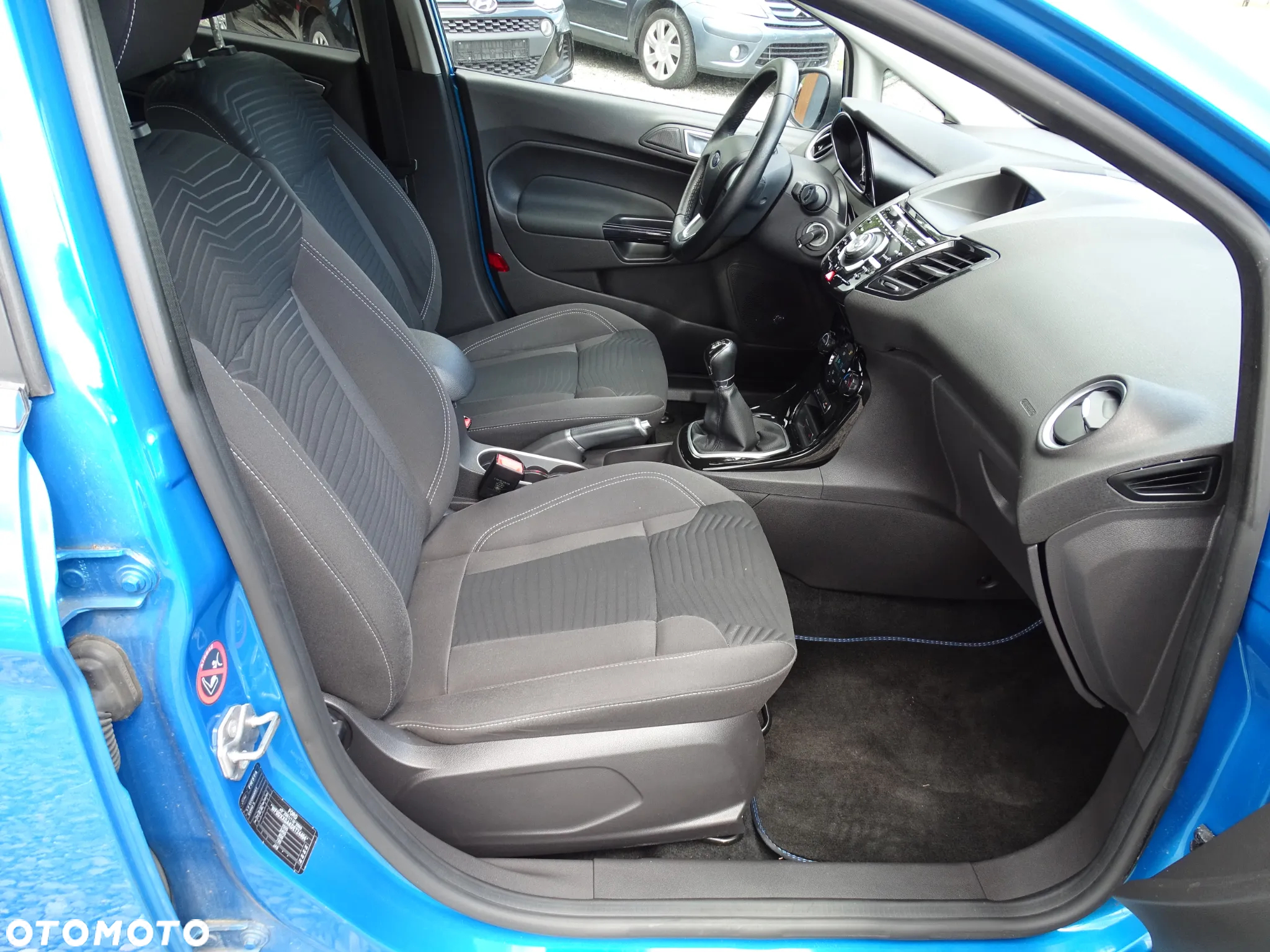 Ford Fiesta - 17