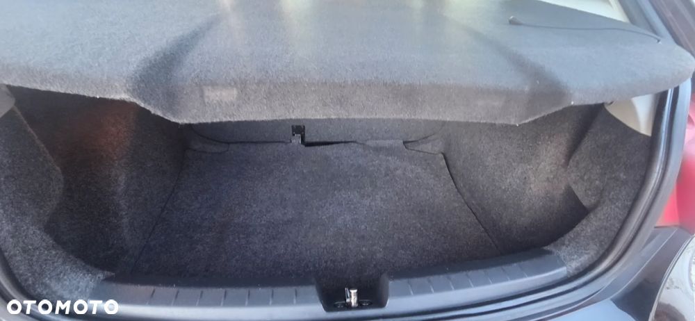 Seat Ibiza 1.4 16V Style - 27