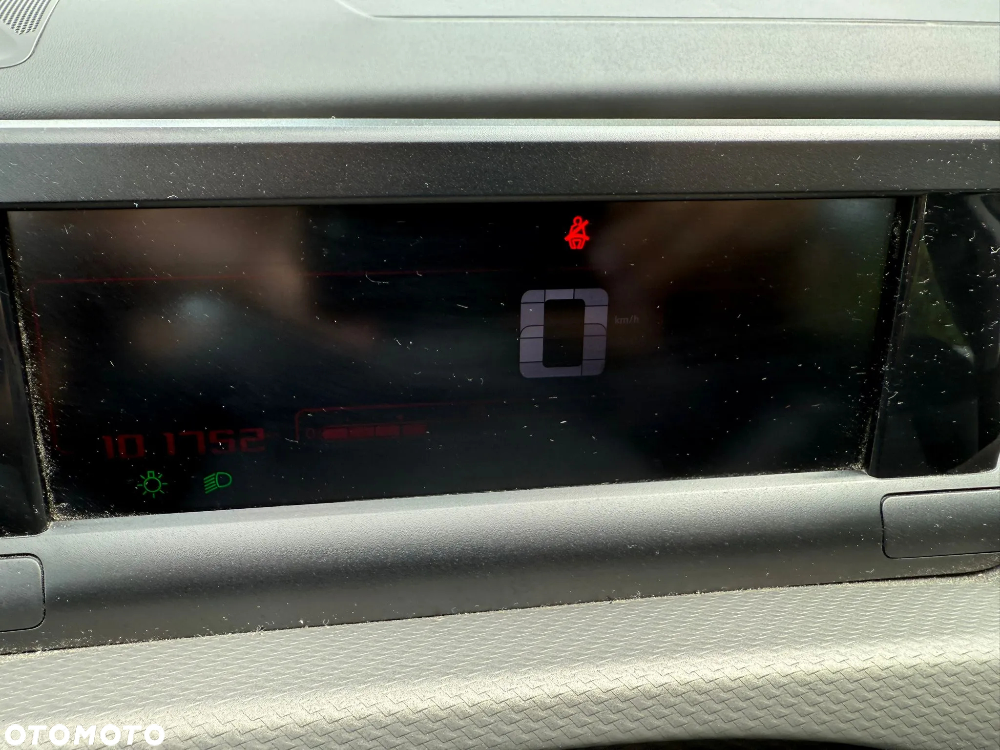 Citroën C4 Cactus PureTech 82 Selection - 9