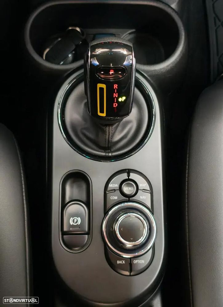 MINI 3 Portas Cooper SE - 16