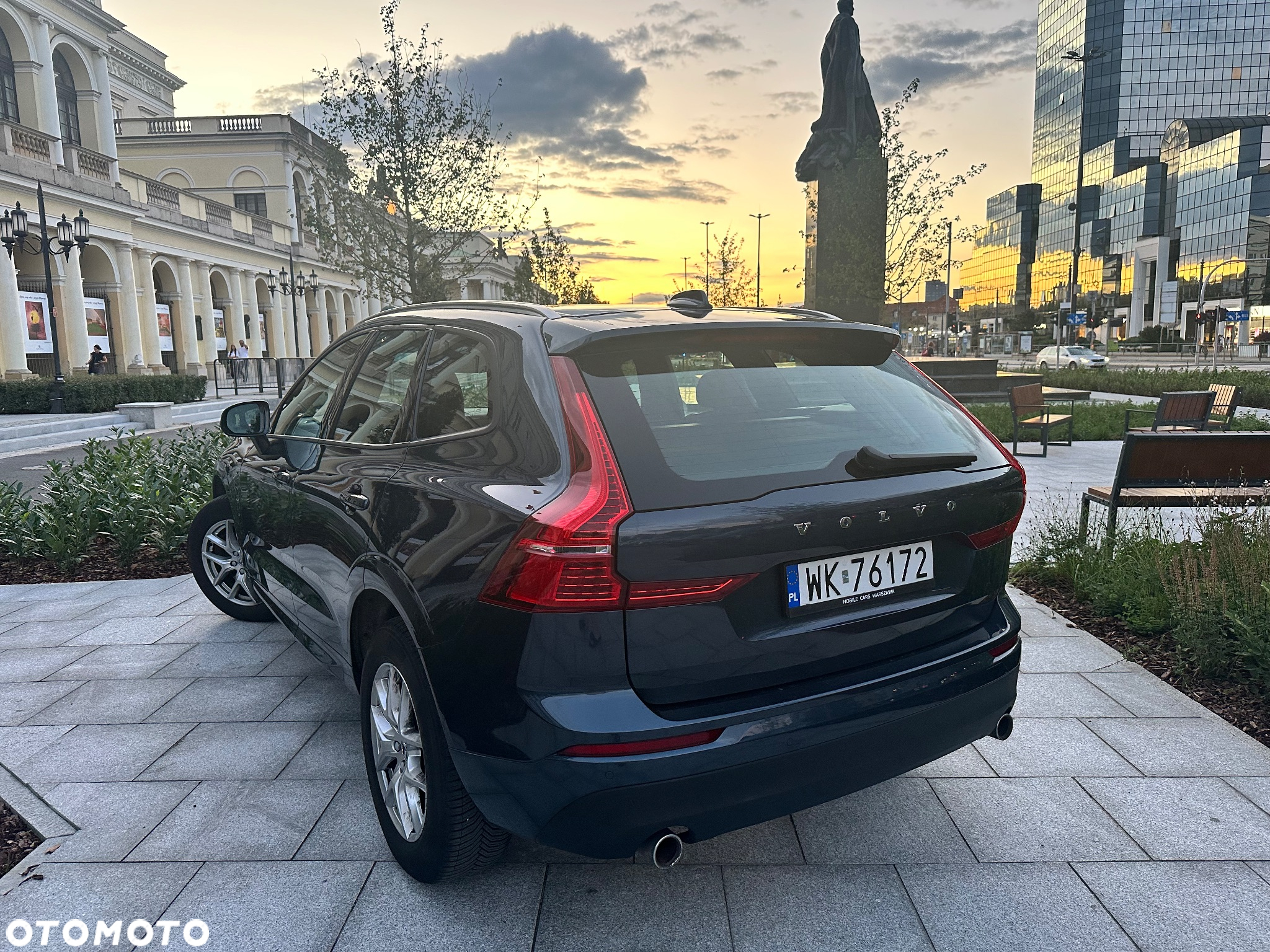 Volvo XC 60 T4 Momentum - 6