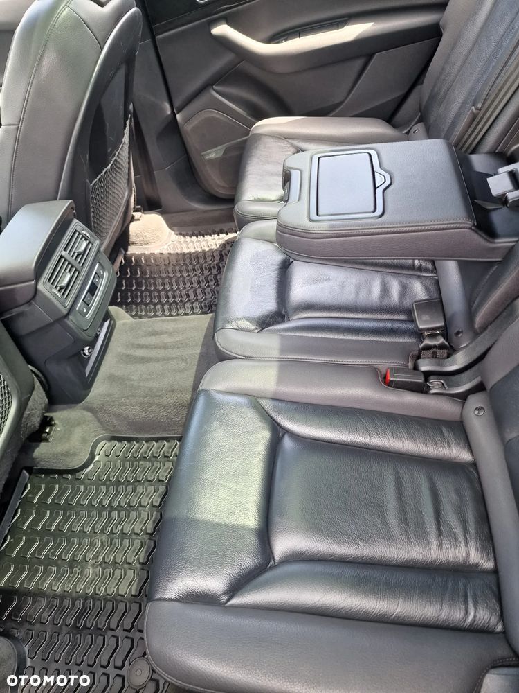 Audi Q7 3.0 TFSI Quattro Tiptronic - 14