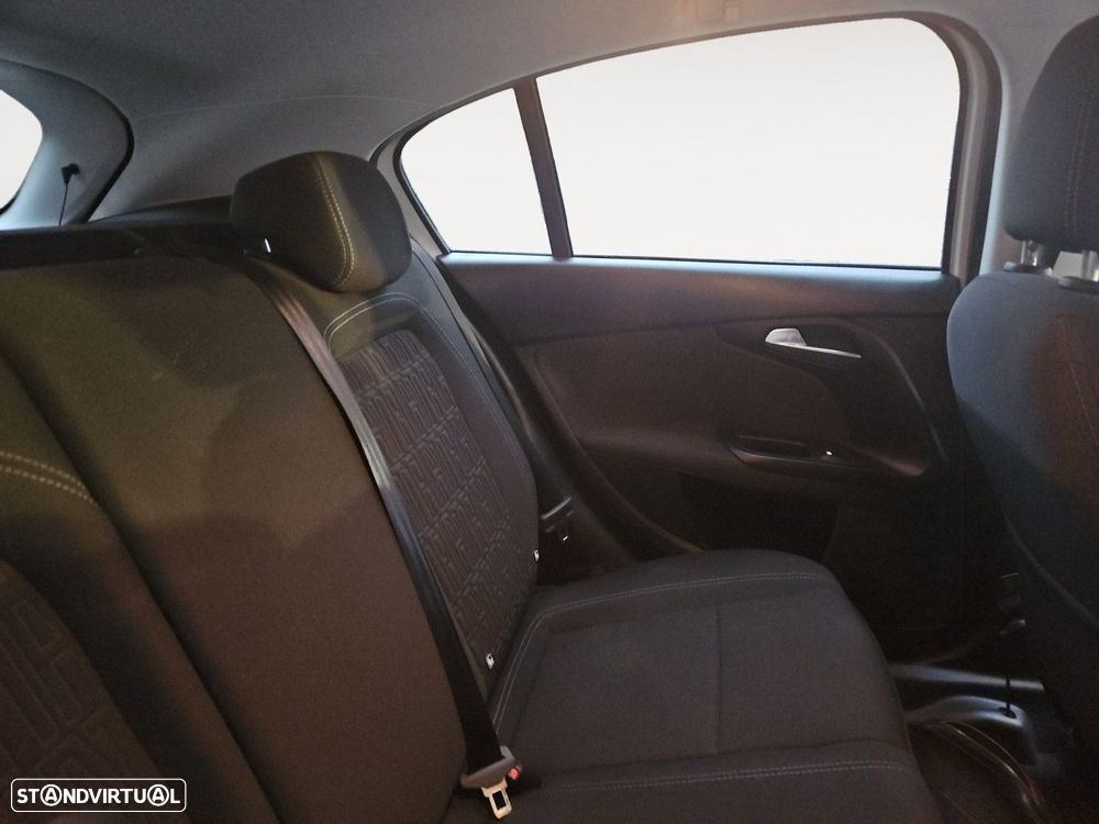 Fiat Tipo 1.6 Multijet - 13