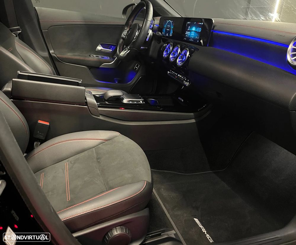 Mercedes-Benz CLA 250 e Shooting Brake AMG Line - 12