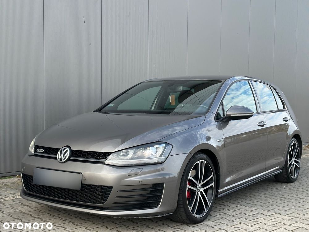 Volkswagen Golf 2.0 TDI BMT GTD DSG - 5