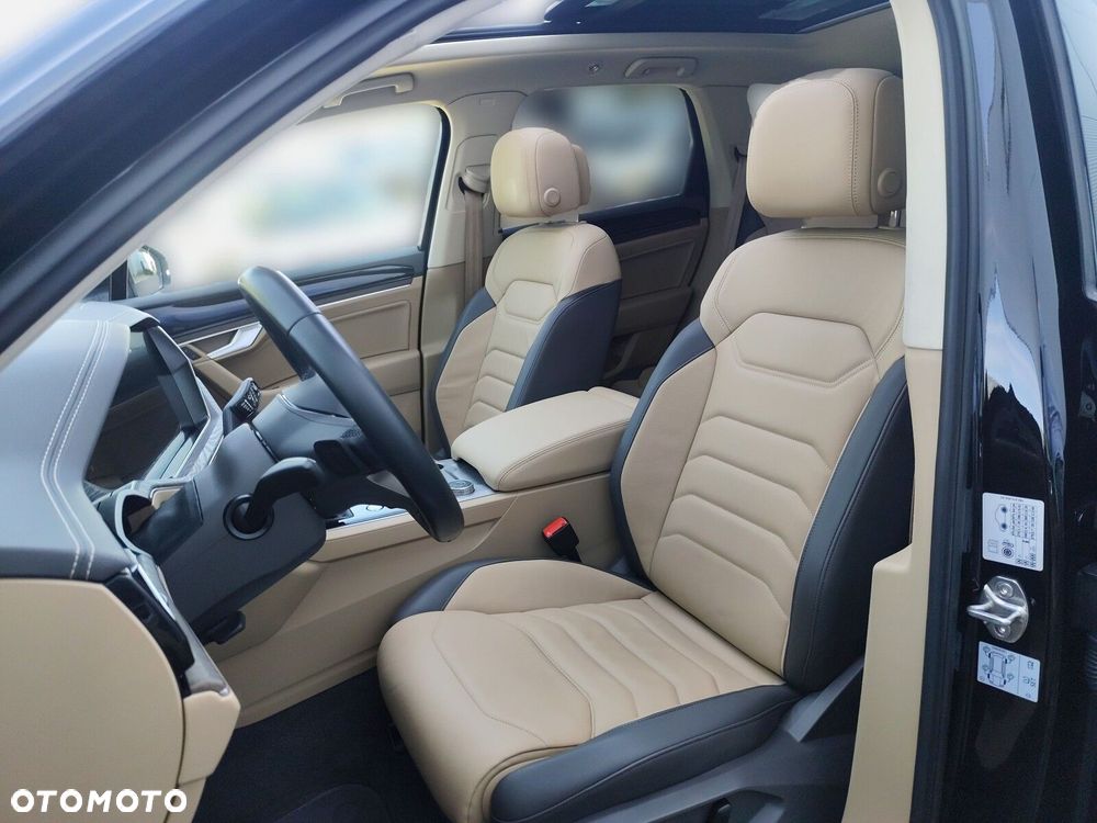 Volkswagen Touareg 3.0 V6 TFSI Plug-In Hybrid 4Mot Atmosphere - 11