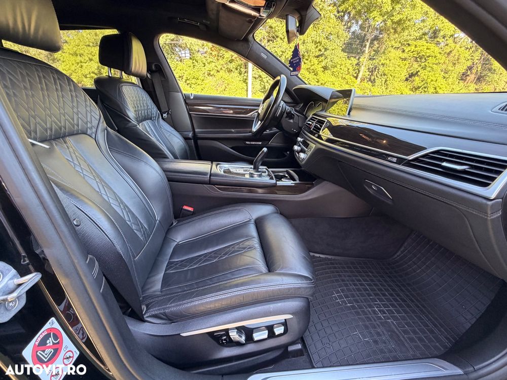 BMW Seria 7 - 11