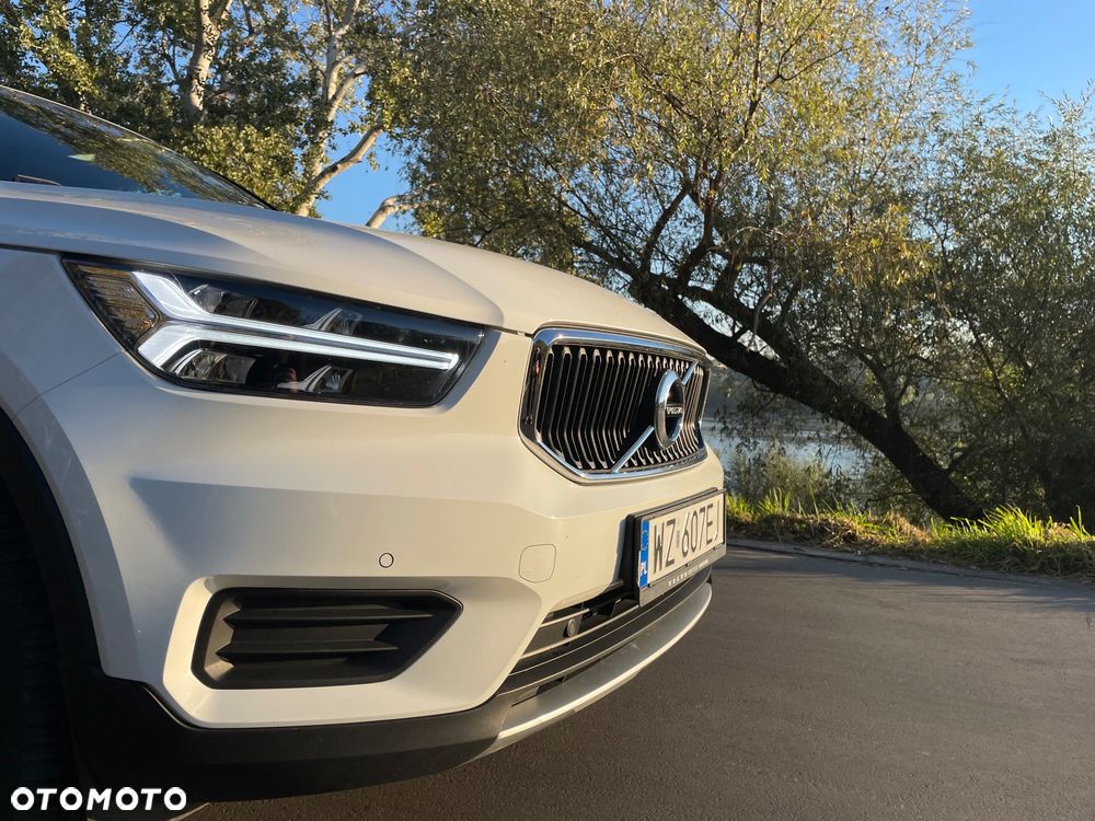 Volvo XC 40 D4 AWD Momentum Pro - 11