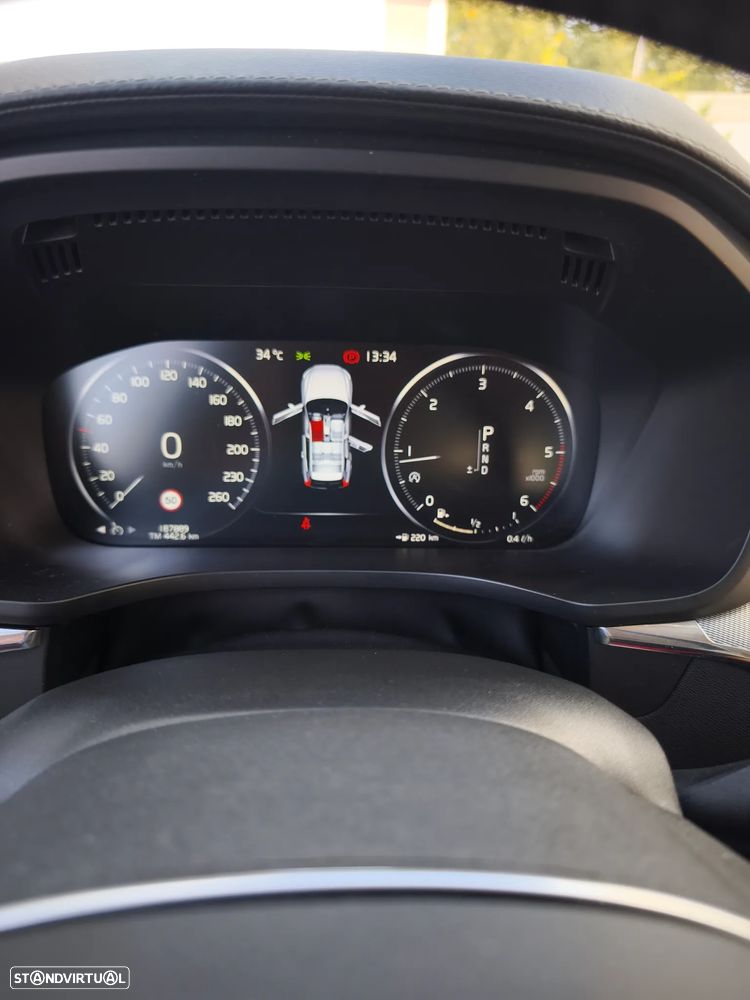 Volvo XC 60 2.0 D4 Inscription Geartronic - 29