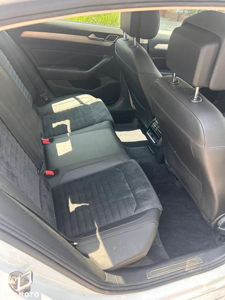 Volkswagen Passat ver-2-0-tdi-scr-trendline-dsg - 21