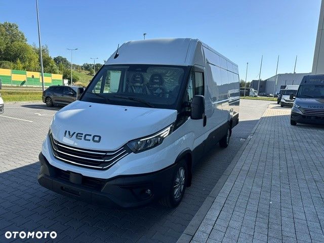 Iveco 35S18HA8V - 2