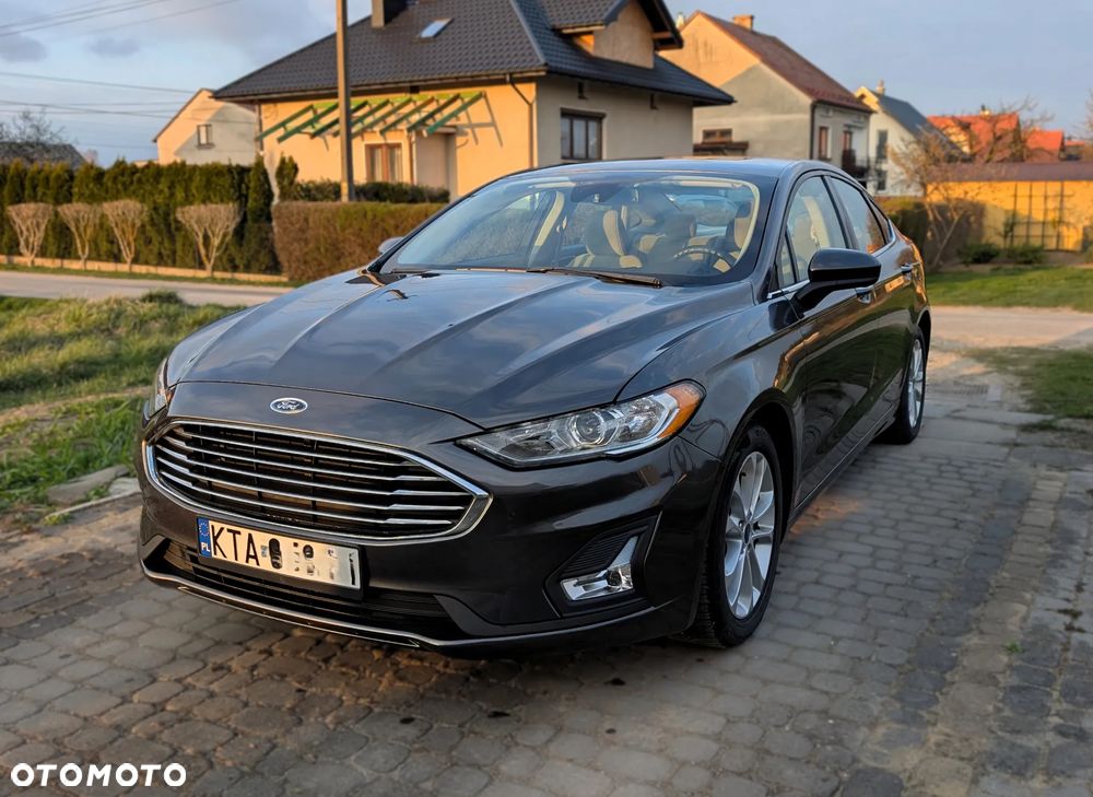 Ford Mondeo - 4