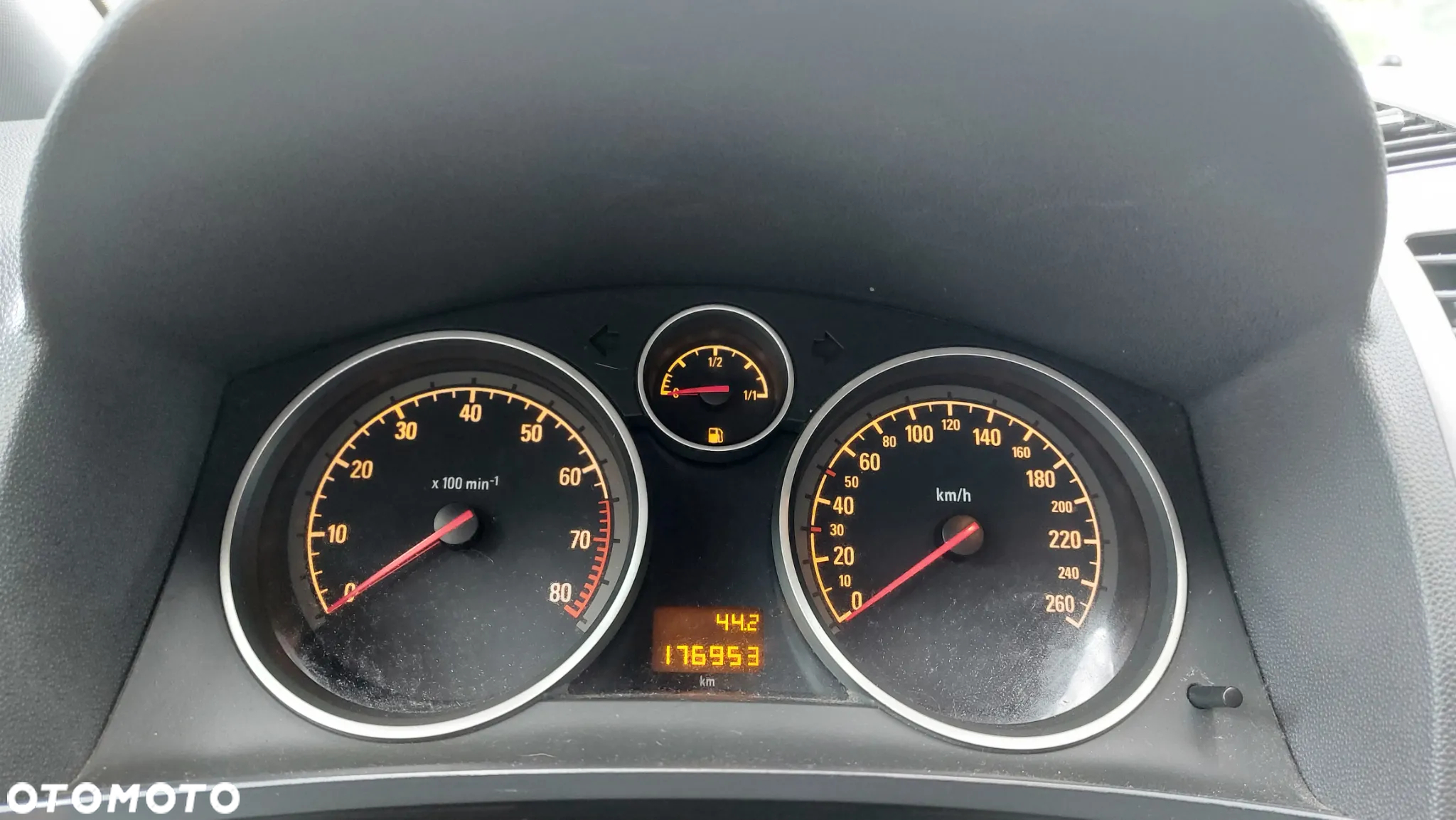Opel Zafira 1.8 Enjoy - 10