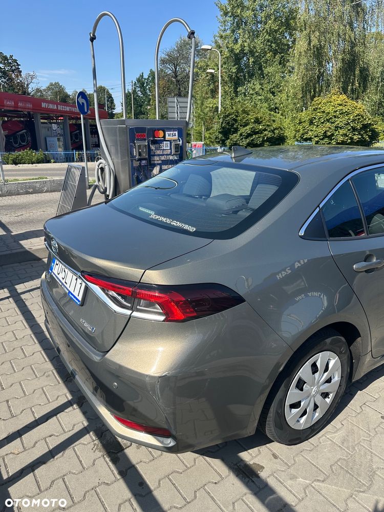 Toyota Corolla - 4