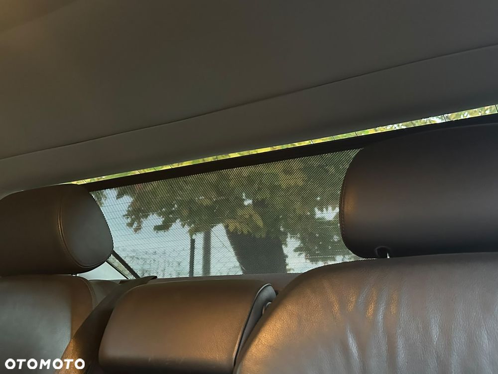 Audi A8 4.2 Quattro - 28