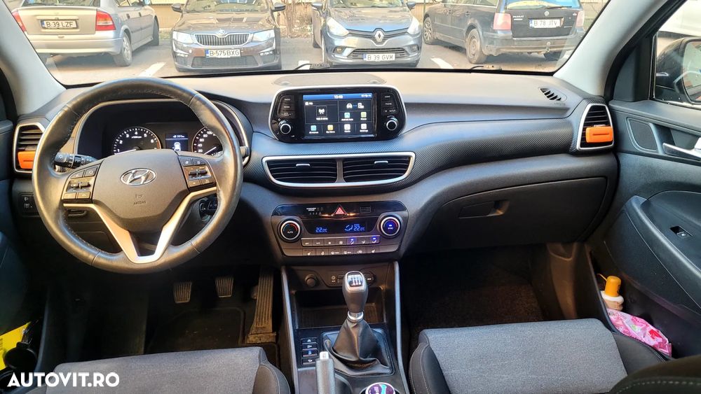 Hyundai Tucson 1.6 GDI 2WD 6MT Style - 6