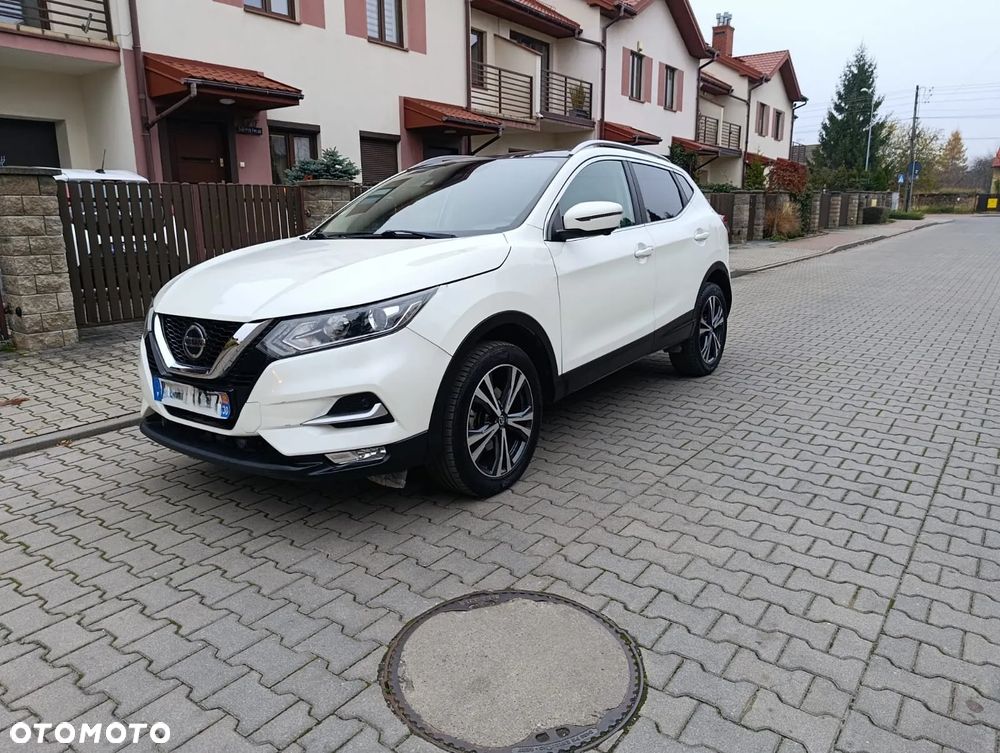 Nissan Qashqai 1.5 dCi Tekna - 8