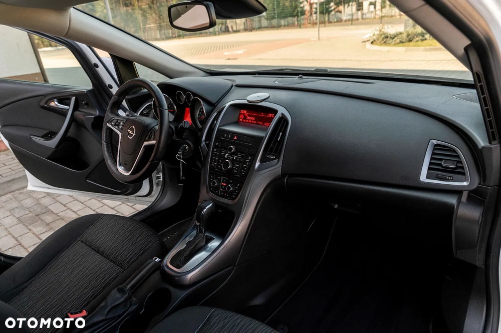 Opel Astra 1.4 Turbo Automatik Cosmo - 38