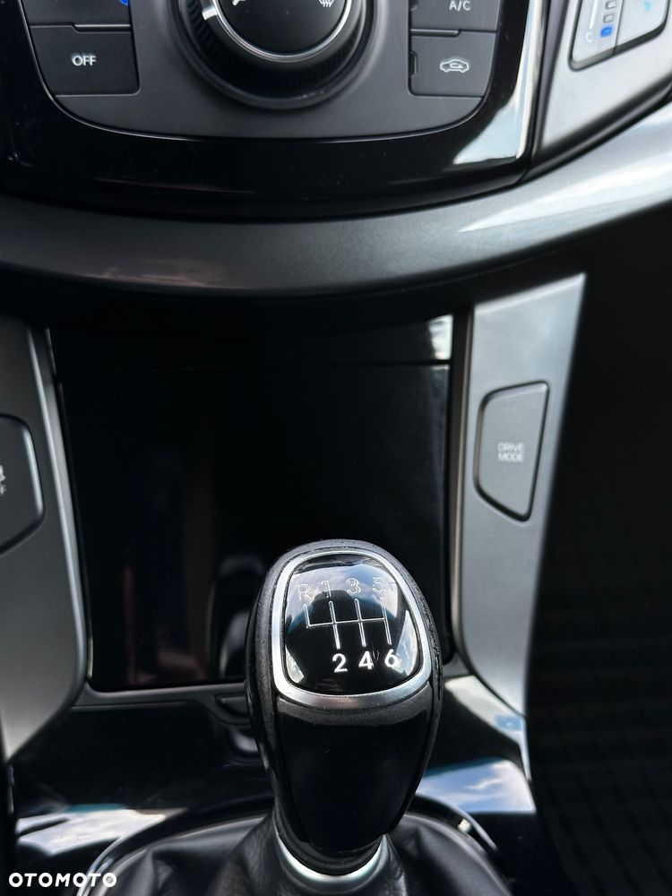 Hyundai i40 Kombi 1.6 Classic - 28