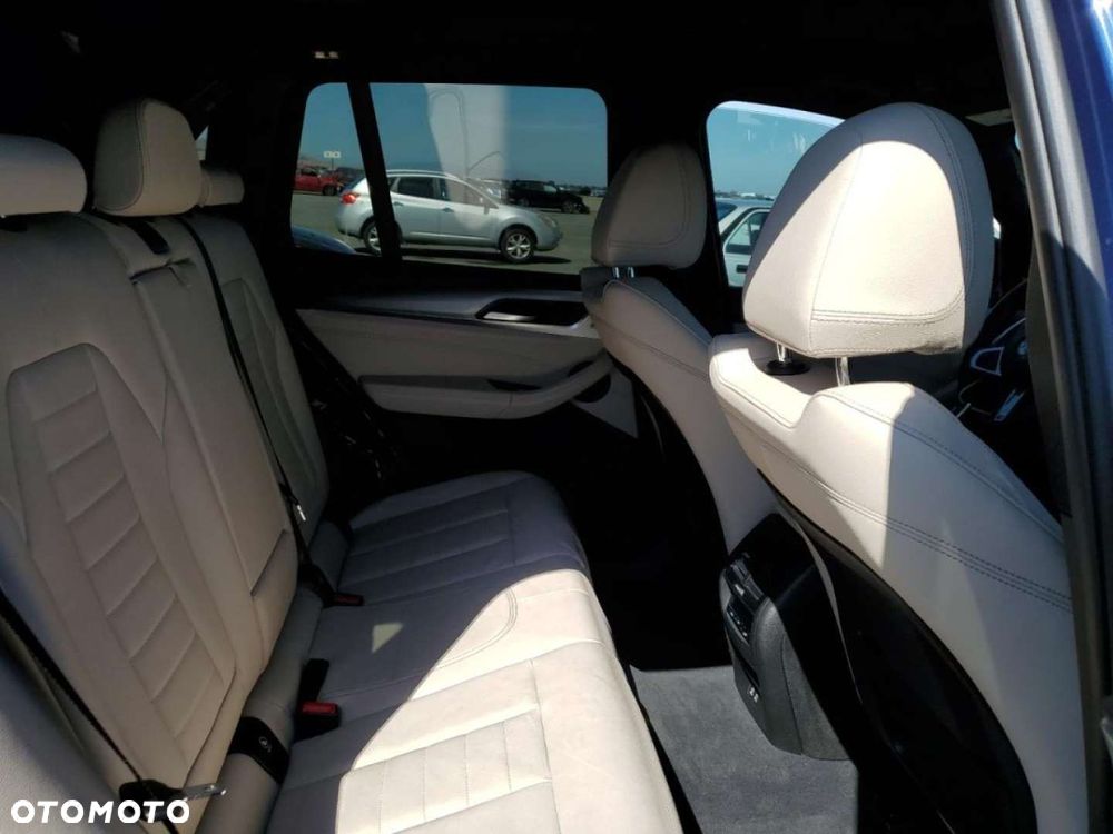 BMW X3 - 10