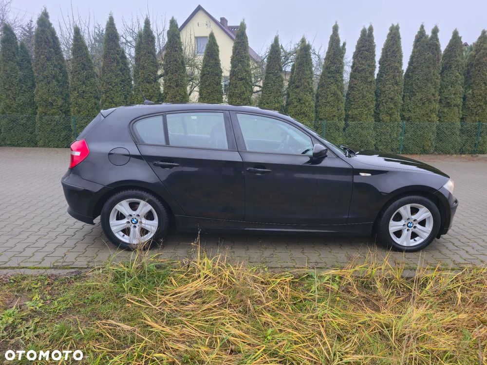 BMW Seria 1 118i Edition Sport - 9