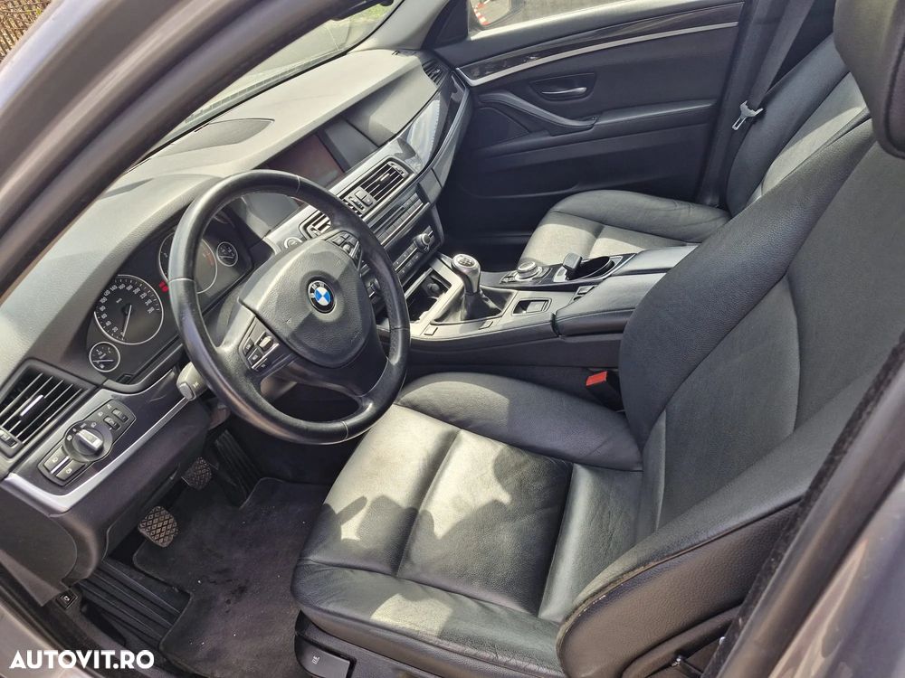 BMW Seria 5 520d - 11