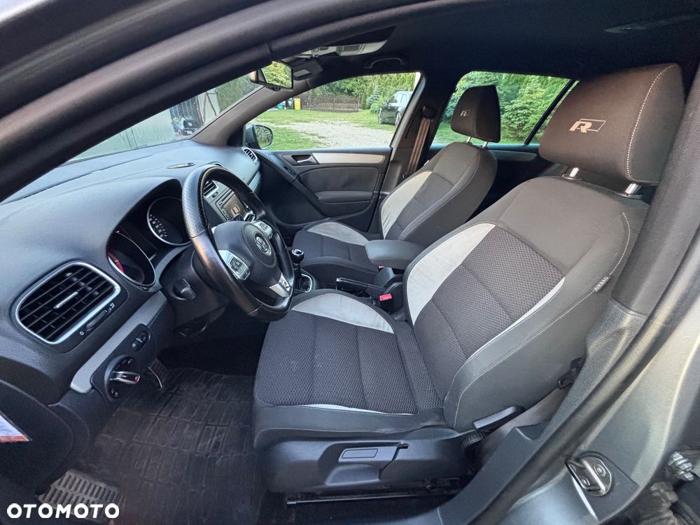 Volkswagen Golf - 14