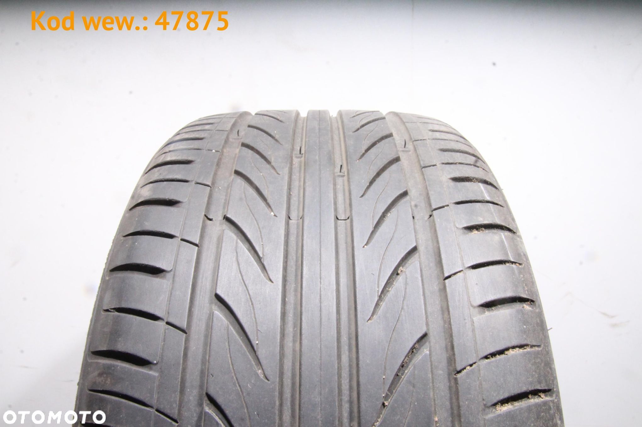 Delinte Thunder D7 - 255/30 R20 - 1