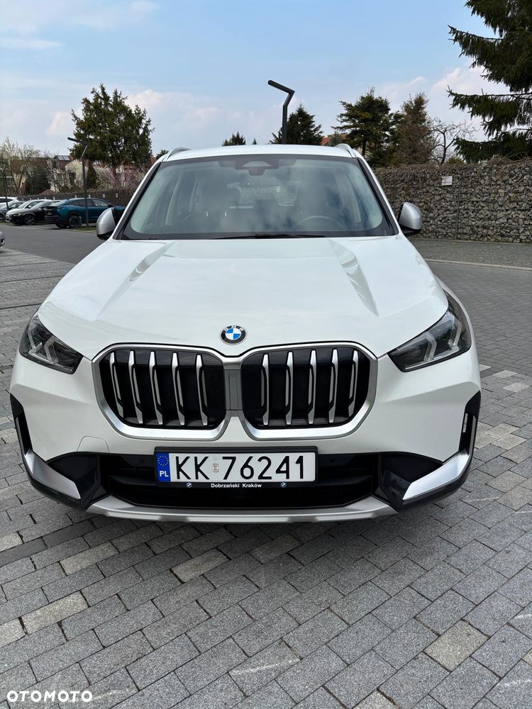 BMW X1 xDrive23d mHEV sport - 3