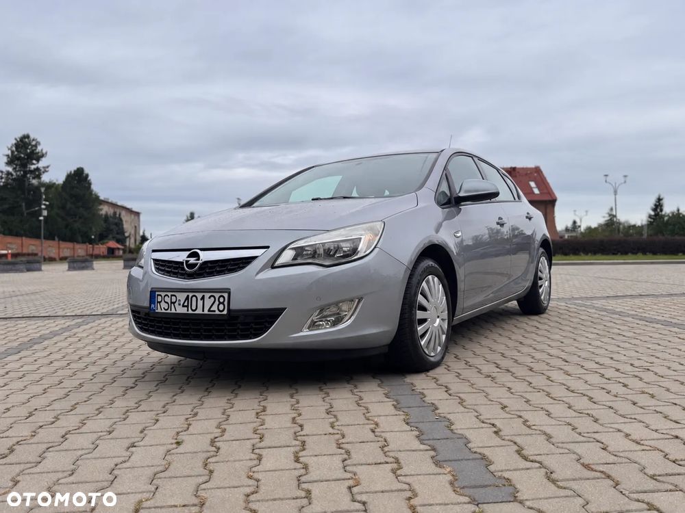 Opel Astra 1.4 Turbo Edition - 12