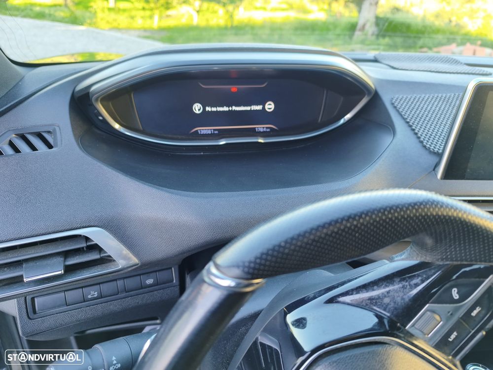 Peugeot 3008 BlueHDi 180 Stop & Start EAT6 GT - 12