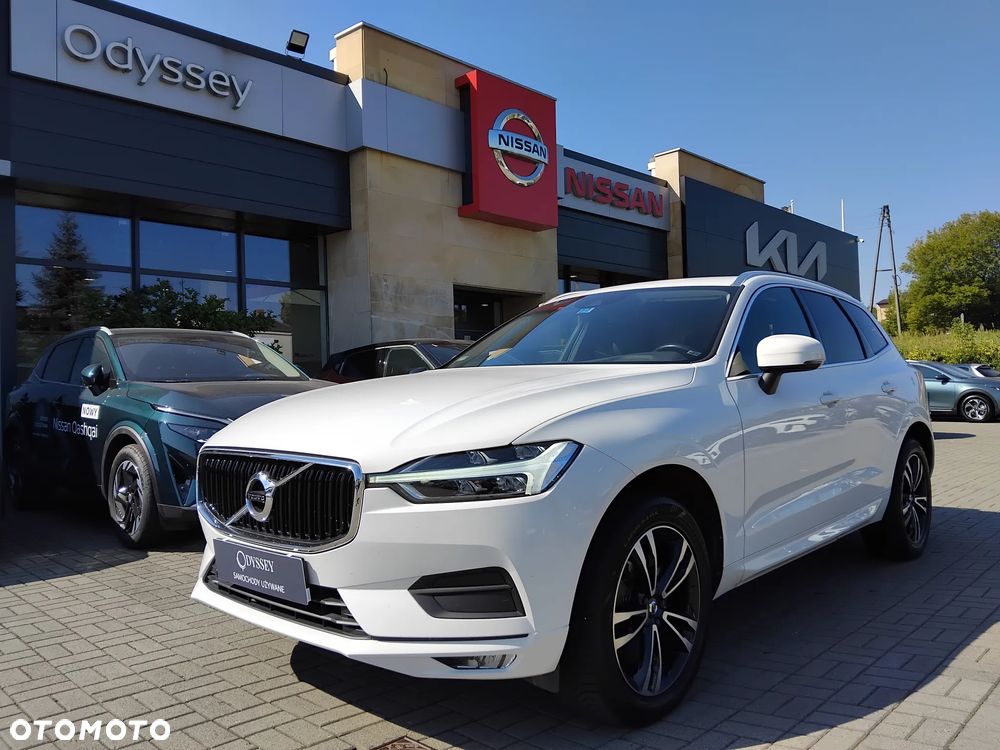 Volvo XC 60 D4 Momentum - 1