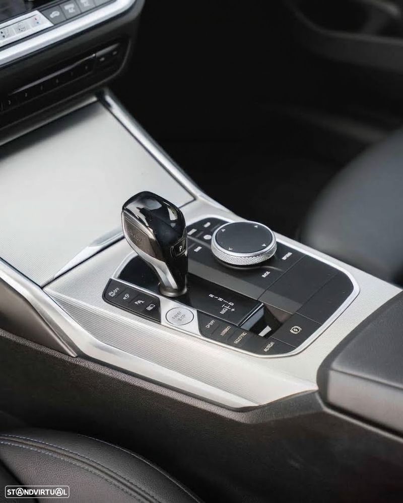BMW 330 e Aut. M Sport - 10